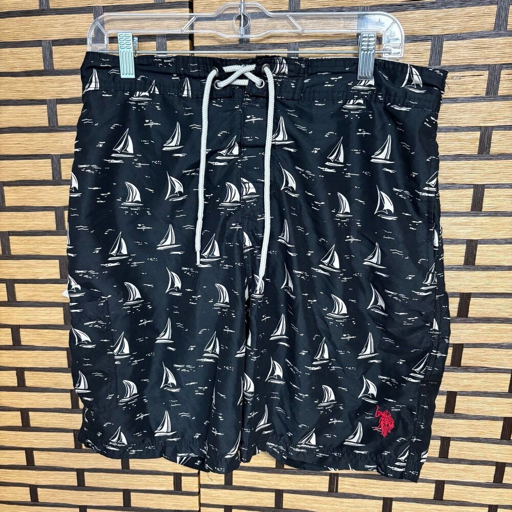 U.S. Polo Assn Black And White Sailboat Swim Trunks Size Medium